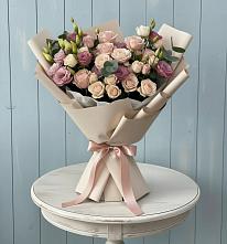 Букет цветов из:  Розы и Лизиантусы в Емельяновке