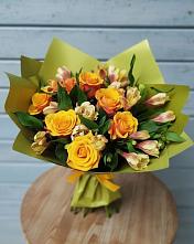 Букет цветов из:  Альстромерии и Розы в Емельяновке