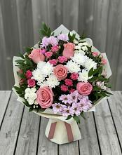 Букет цветов из:  Альстромерии, Гвоздики, Розы и Хризантемы в Емельяновке