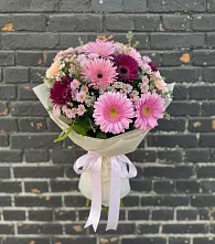 Букет цветов из:  Герберы и Хризантемы в Емельяновке
