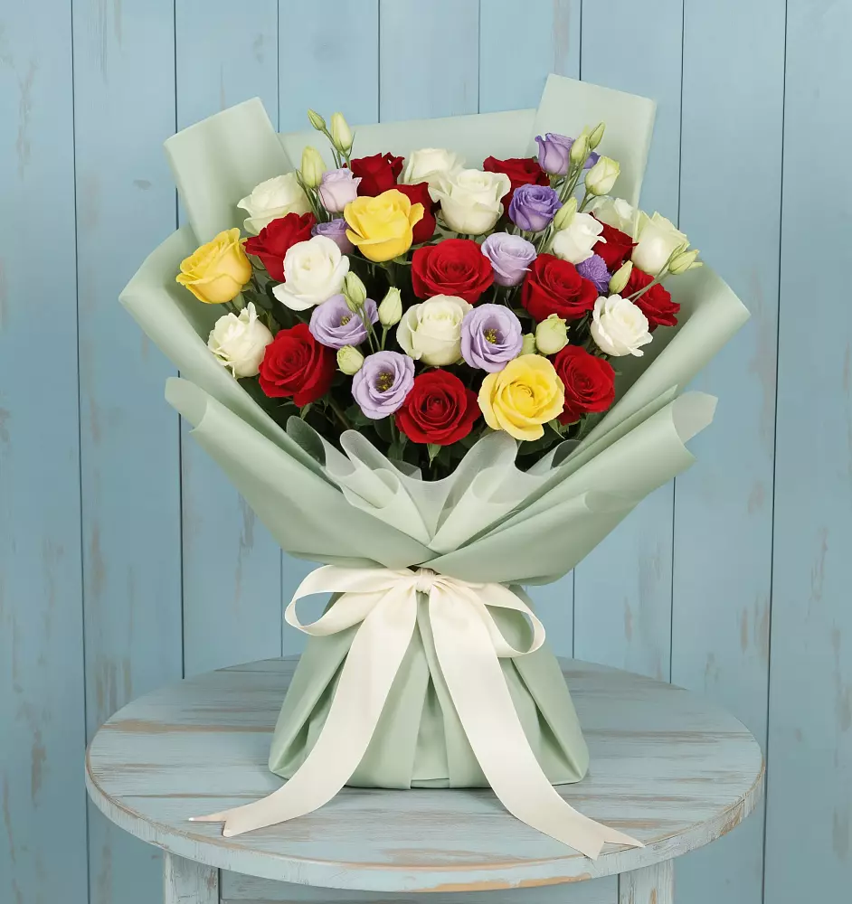 Букет цветов из: Розы в Емельяновке