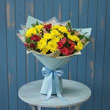 Букет цветов из:  Альстромерии и Хризантемы в Емельяновке