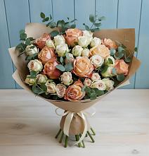 Букет цветов из:  Альстромерии и Розы в Емельяновке